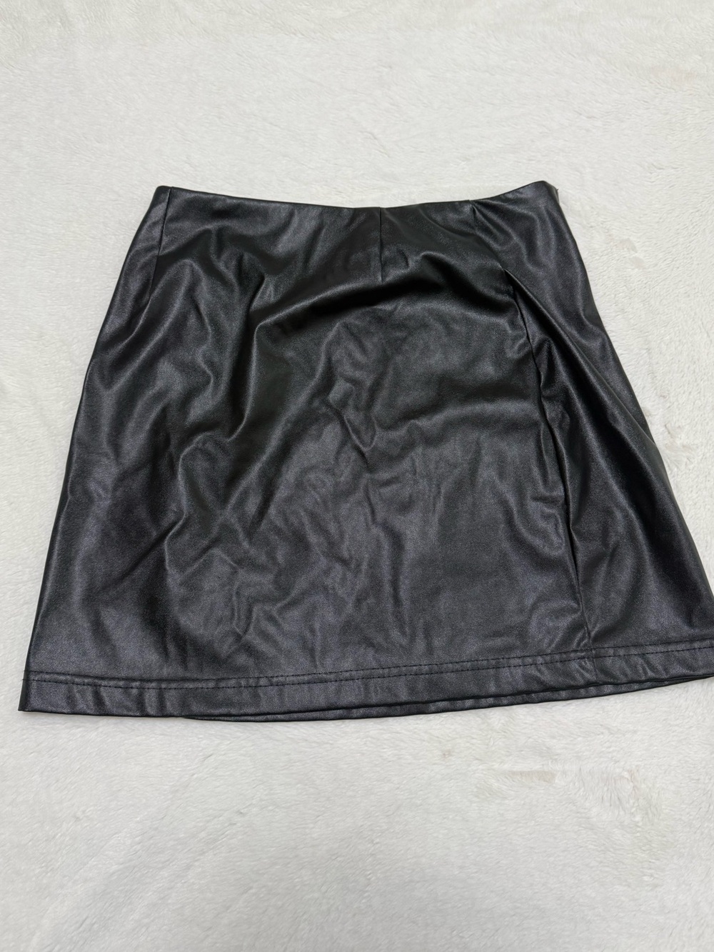 SHEIN Sleek Black Faux Leather A-Line Skirt Size S GUC